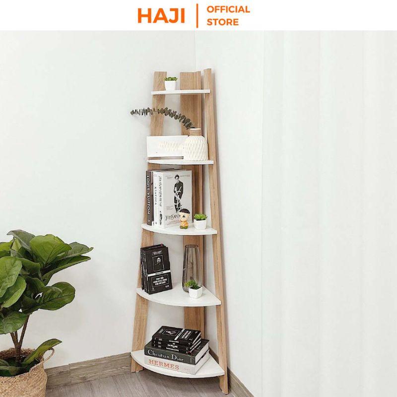 Kệ góc gỗ đa năng HAJI giúp tận dụng không gian góc nhà nhỏ hẹp, Kệ trang trí 5 tầng thiết kế hiện đại, thông minh A115