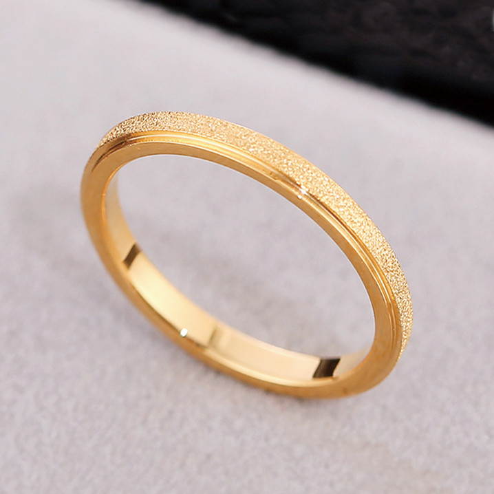 Nhẫn titan không gỉ 2 mm siêu đẹp và chất lượng bề mặt nhám lấp lánh