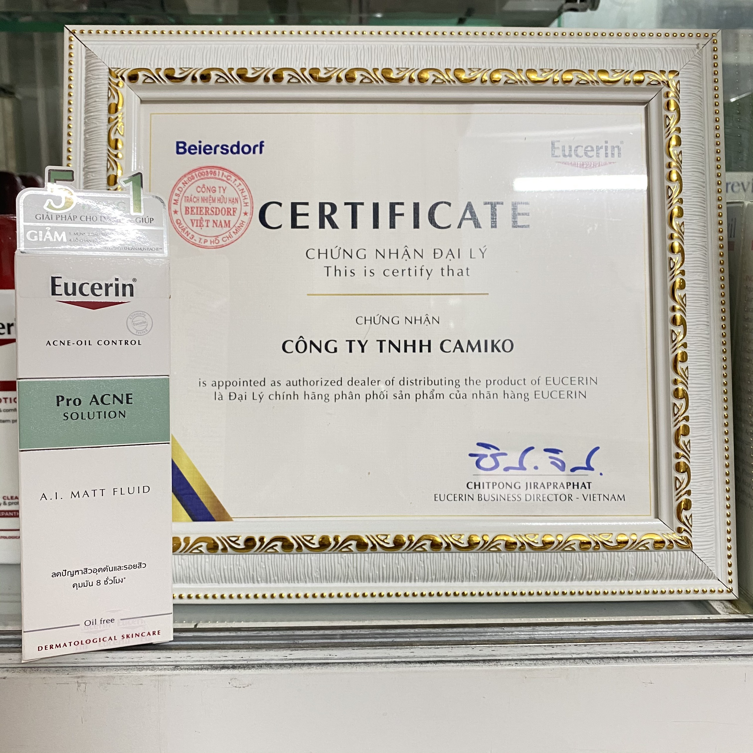 Kem Kiểm Soát Dầu cho Da Mụn Eucerin ProACNE Solution Matt Fluid (50 ml)