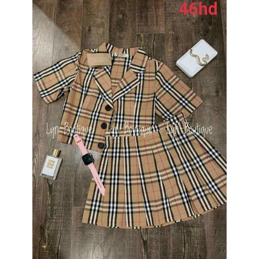 Set áo và chân váy ̂ Set chân váy có lót trong kèm áo tay lỡ cổ vest cài nút dễ thương
