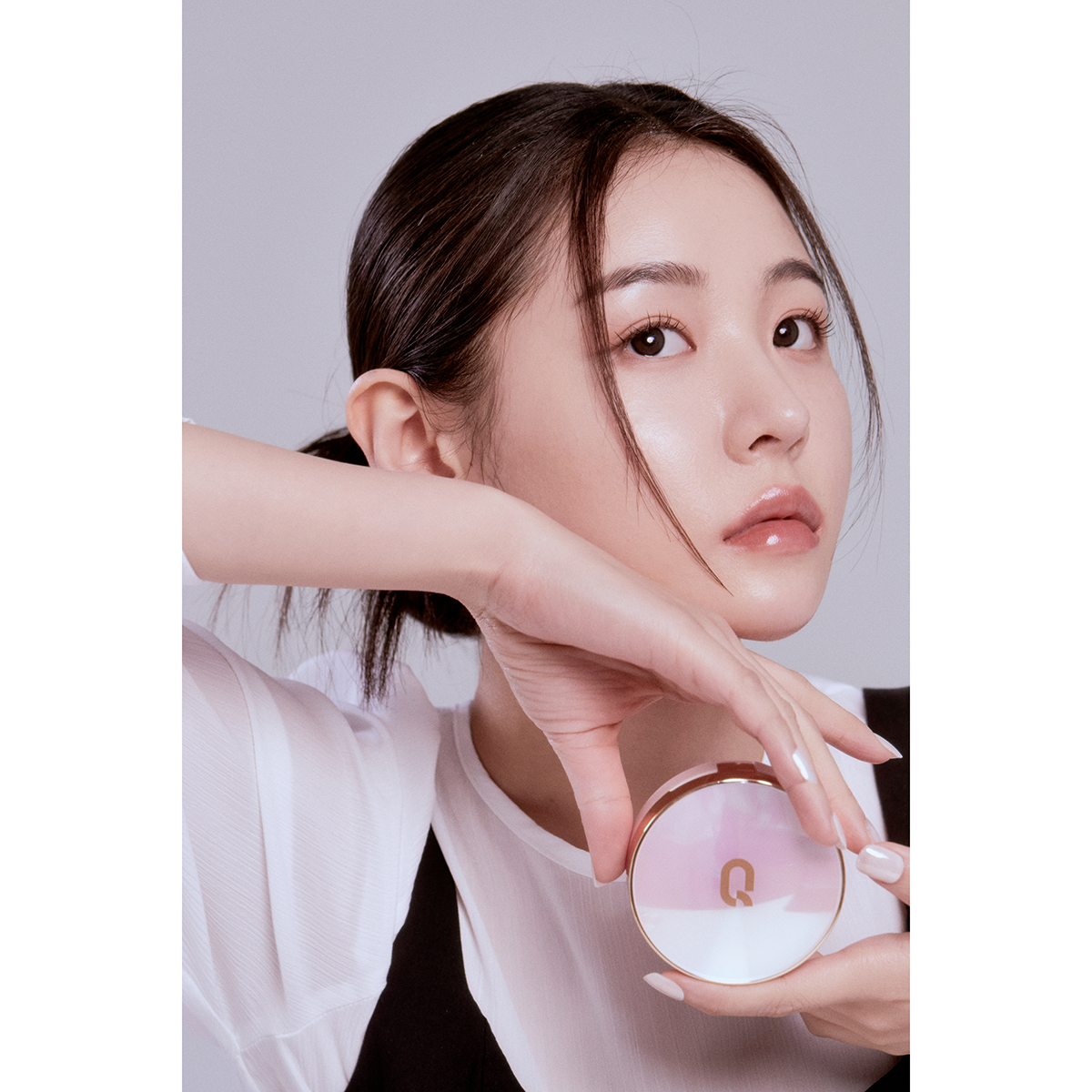 Phấn nước trang điểm dưỡng da GLAMRR Q LONG WEAR DD CUSHION by Gilaa