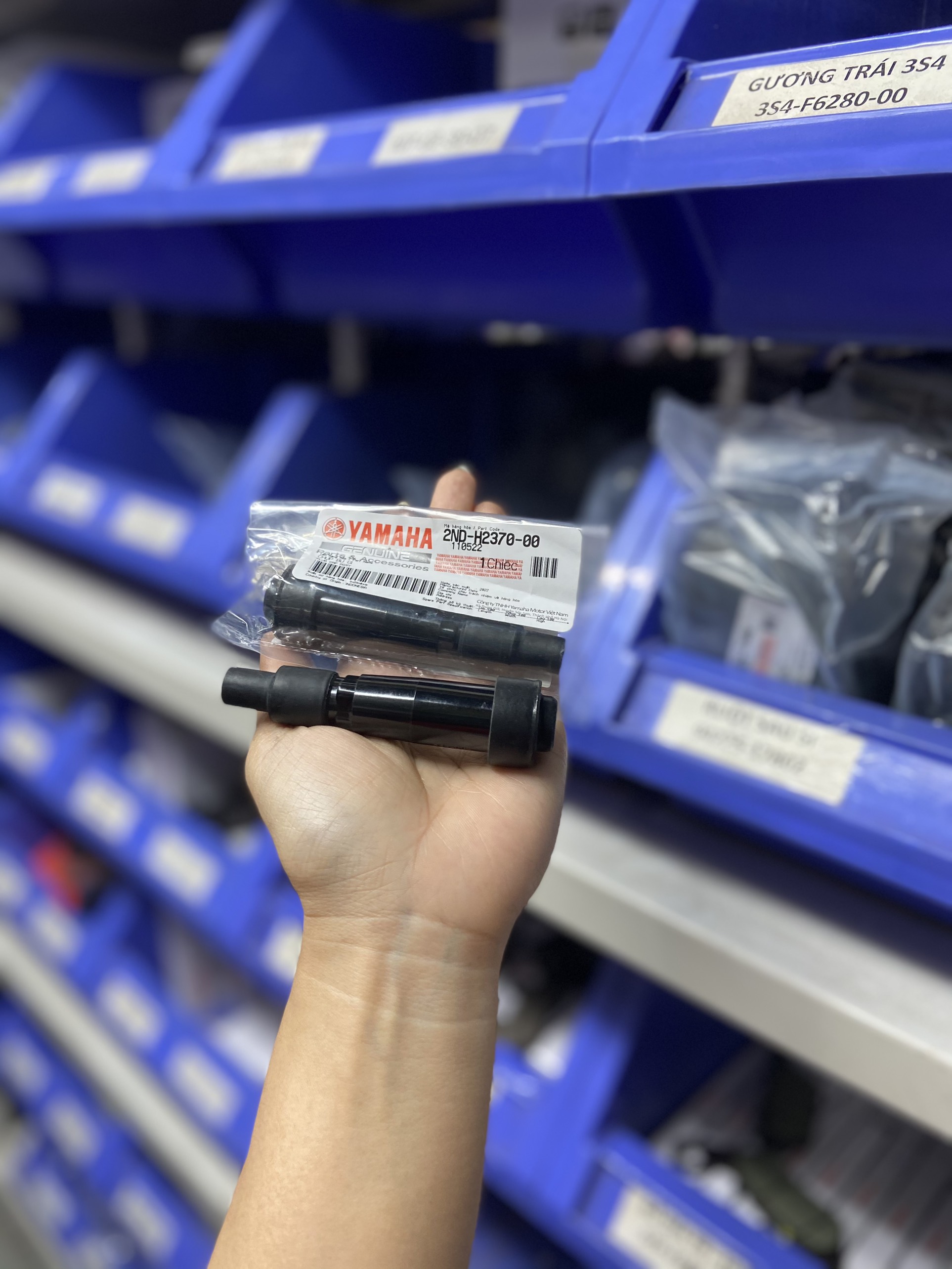 Chụp Bugi Xe Exciter 150Cc Chính Hãng Yamaha