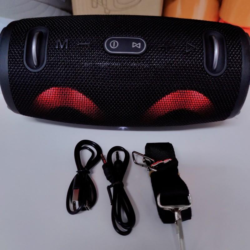 Loa bluetooth công suất cao 100W với màu RGB ánh sáng ngoài trời cưỡi ngựa di động màu loa không thấm nước: Xtreme3 Mini Green