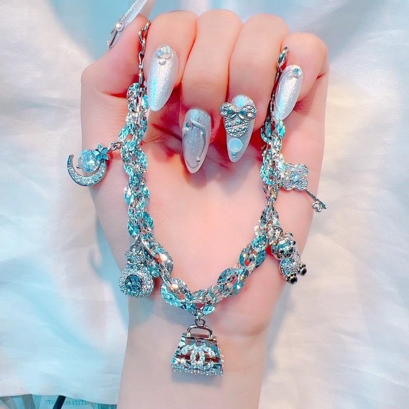 Lắc tay xoắn lớn 5 charm