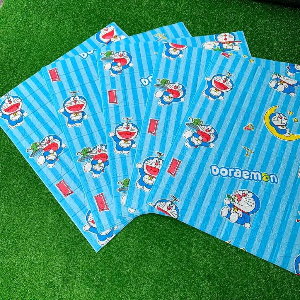 Bộ 15 Tấm Xốp Dán Tường Hoạt Hình Doraemon Trăng Dễ Thương, Kích Thước 70cm x 77cm