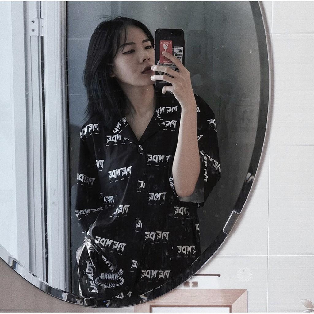 Sơ mi Họa Tiết Chữ MENDE Tay Ngắn Cổ Vest Thời Trang Unisex Vải Lụa Chéo