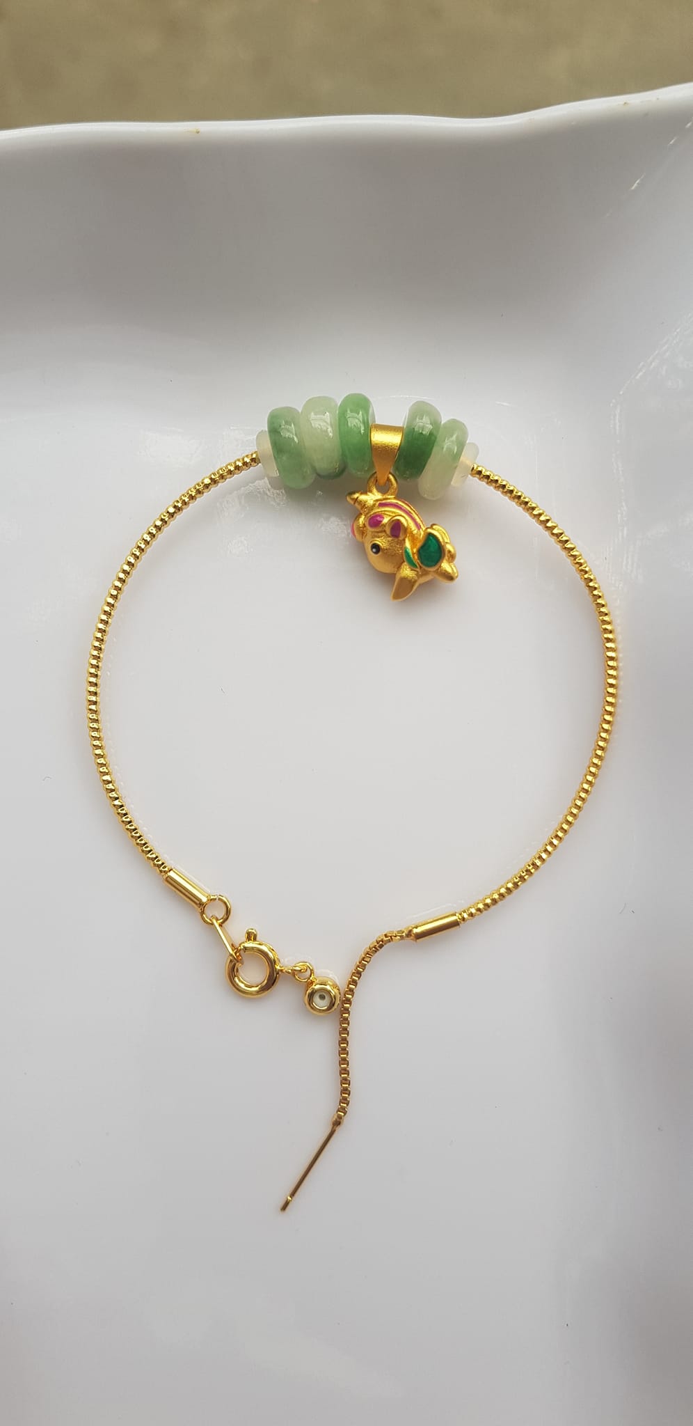 Vòng Tay charm xinh đẹp 5 đồng tiền đá cẩm thạch tự nhiên Đồng tiền Xanh ngọc trắng phối charm chú dê nhỏ may mắn Vòng màu vàng khoen rút xinh Nữ đeo dễ thương ạ