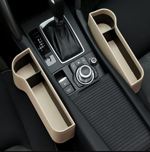 Khay Để Đồ Khe Ghế Ô Tô Xe Hơi + Tặng Kèm Găng Tay Vệ Sinh Xe Ô Tô