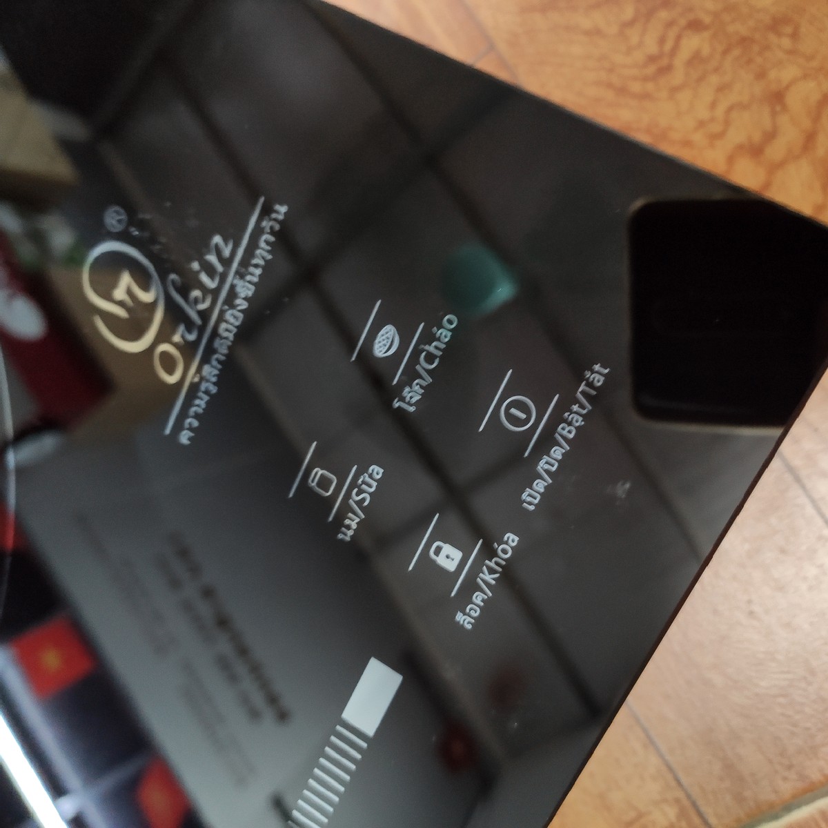 Bếp điện từ đơn Thái Lan OR-DC3508 công suất 3000W Inverter tặng Nồi lẩu Inox 30cm - Hàng chính hãng