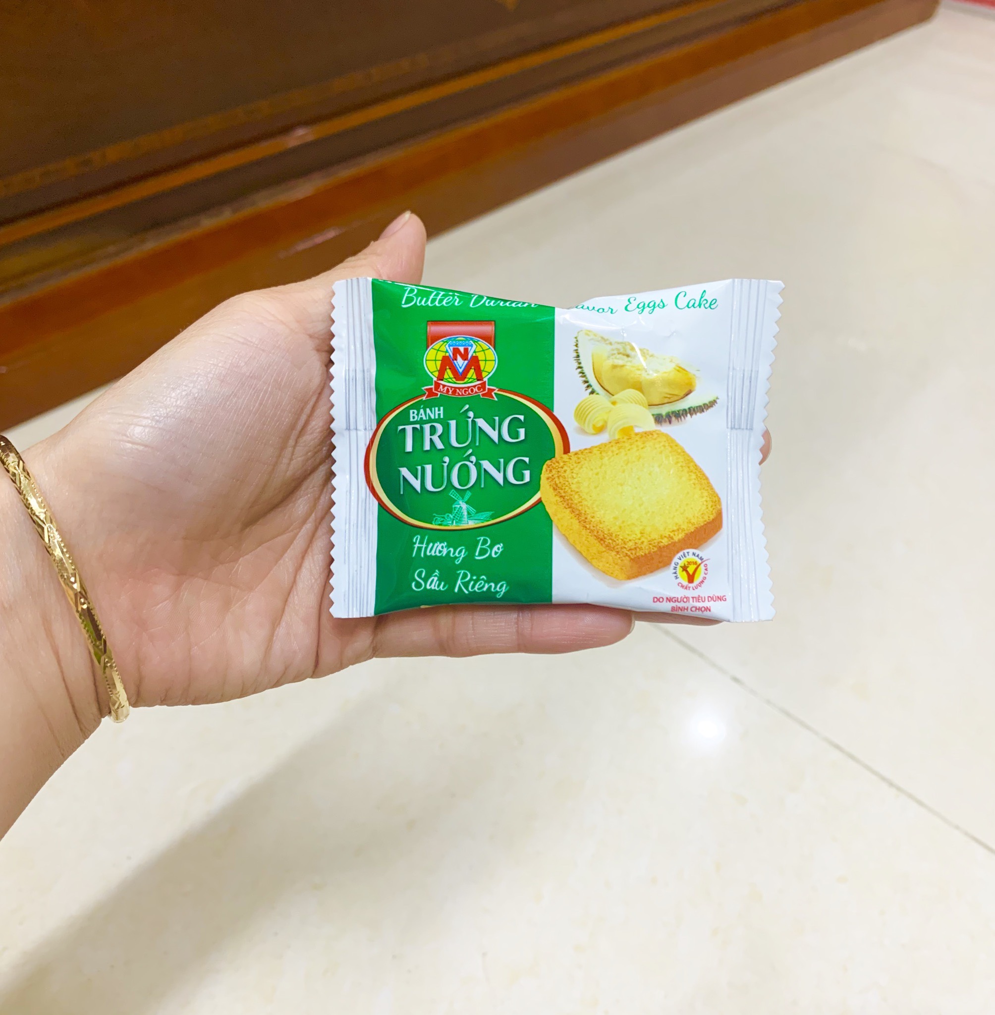 BÁNH TRỨNG NƯỚNG BƠ SÂU RIÊNG 252G