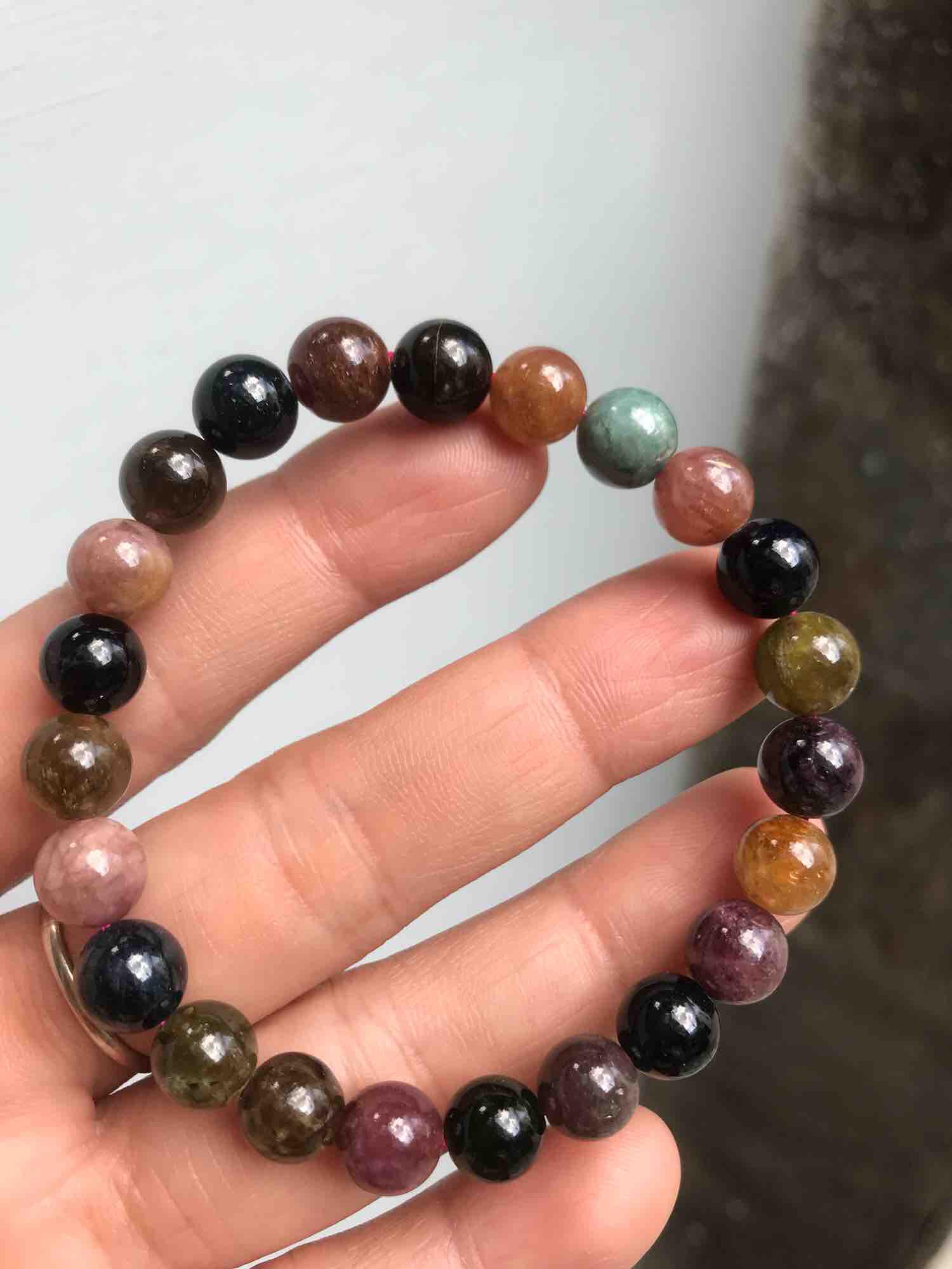TOURMALINE 8MM NỮ ĐEO ĐÚNG ĐÁ THIÊN NHIÊN TẤT CẢ NỮ ĐEO ĐƯỢC HẾT