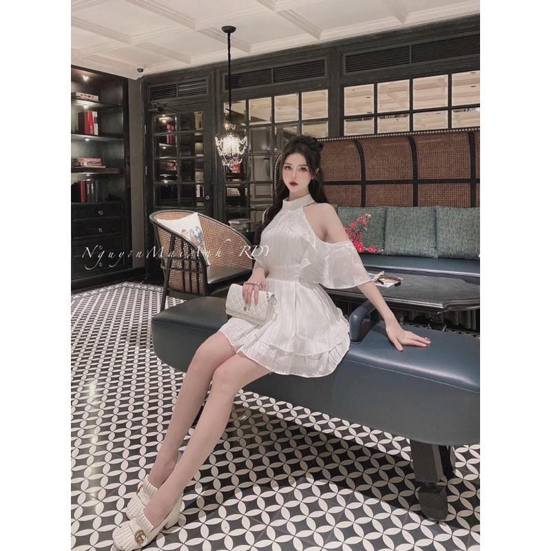 ĐẦM XOÈ NGỌC RỚT VAI BÈO