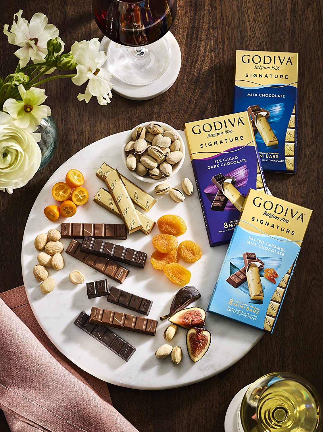 Chocolate Bars ngon nhất thế giới GODIVA Signature : Almond &amp; Honey Milk Chocolate 90g