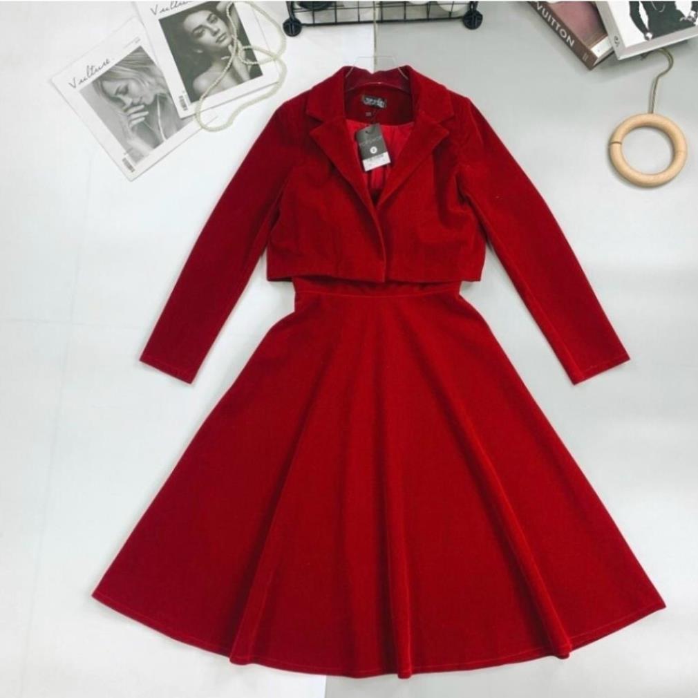 TCL Sét áo khoác vest đỏ kèm váy xòe 2 dây điệu đà sang chảnh du xuân đón Tết