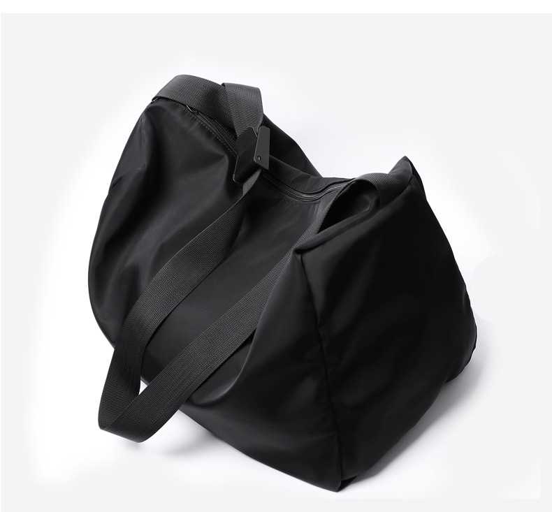 Túi đeo chéo nam - nữ phong cách mới  - BEE GEE DCN9160