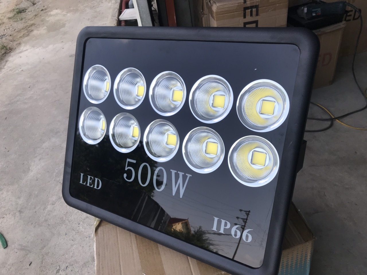 Đèn pha LED ngoài trời công suất 500W