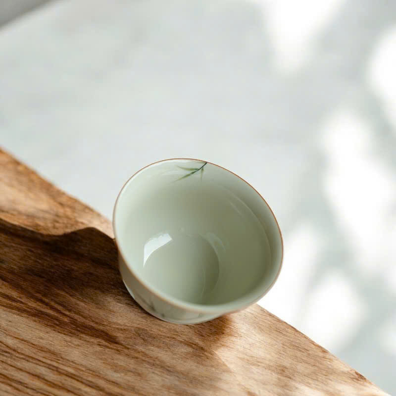 CHÉN KHẢI SỨ ĐẮP NỔI TRÚC TIẾT - VẼ TAY THỦ CÔNG - DUNG TÍCH 120ML - VIỆT LONG TRÀ