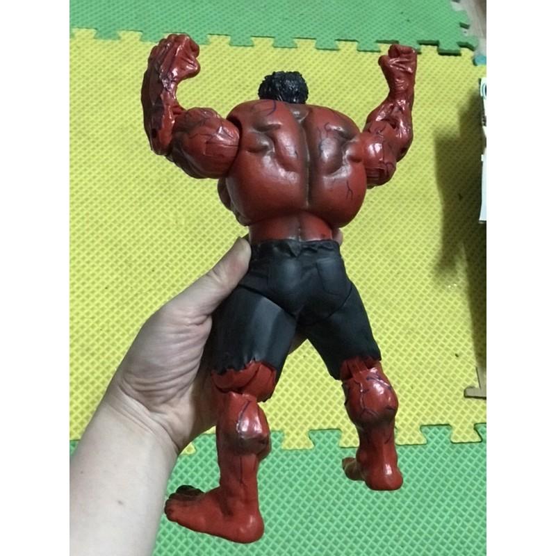 Mô hình người khổng lồ xanh Green Hulk và người khổng lồ đỏ Red Hulk siêu ngầu