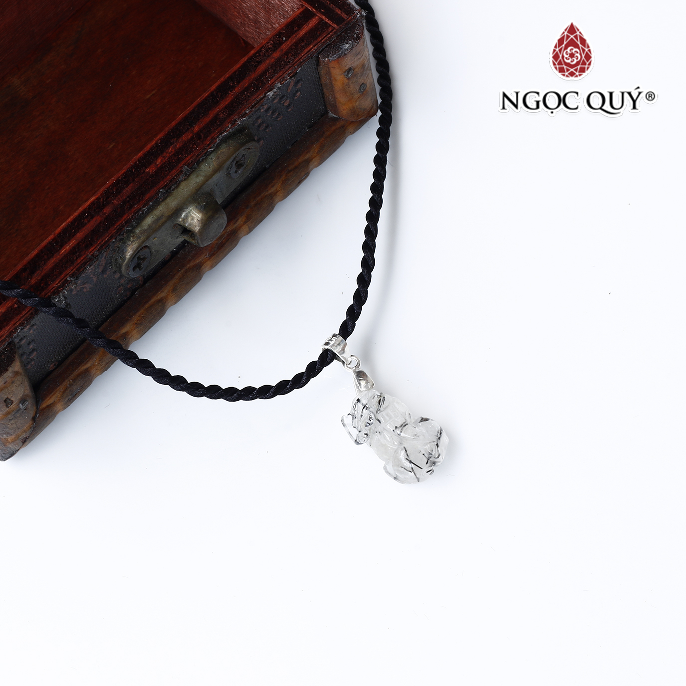 Mặt dây chuyền tỳ hưu đá thạch anh tóc đen mệnh thủy, mộc - Ngọc Quý Gemstones