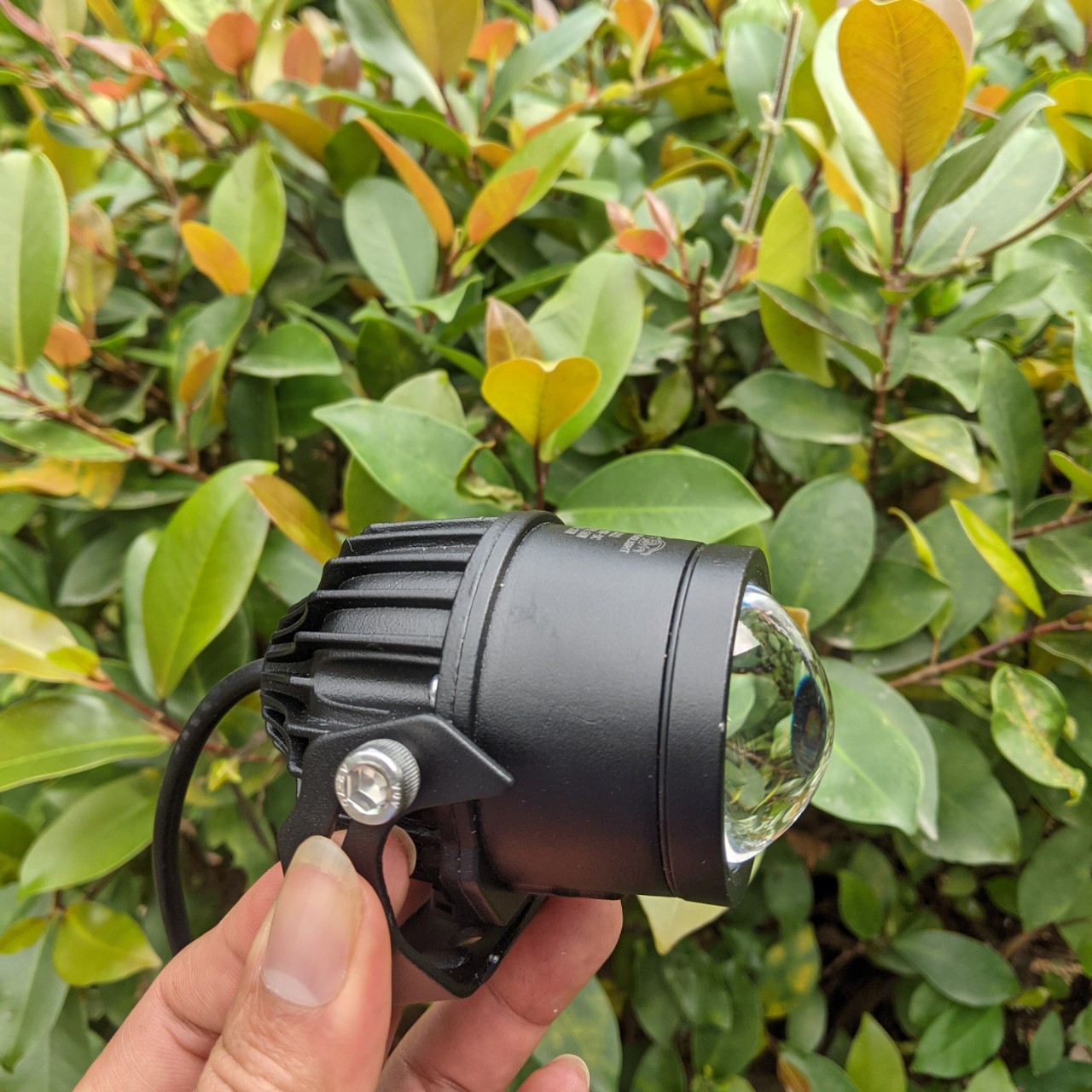 Đèn trợ sáng bi cầu 2.0" V9 mẫu mới 60W cắt sáng chống chói hàng cao cấp dành cho khách víp xem video