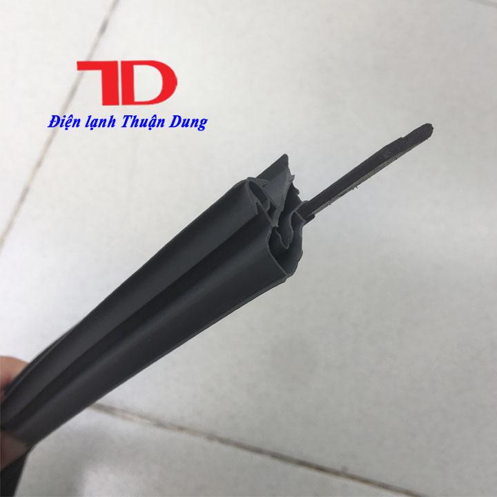 Ron cửa dành cho Tủ Lạnh có sẵn nam châm 1.6 mét màu Xám