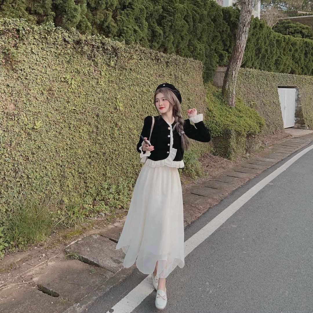 SÉT VÁY LAI TAM GIÁC KÈM ÁO TAY DÀI BÈO VOAN