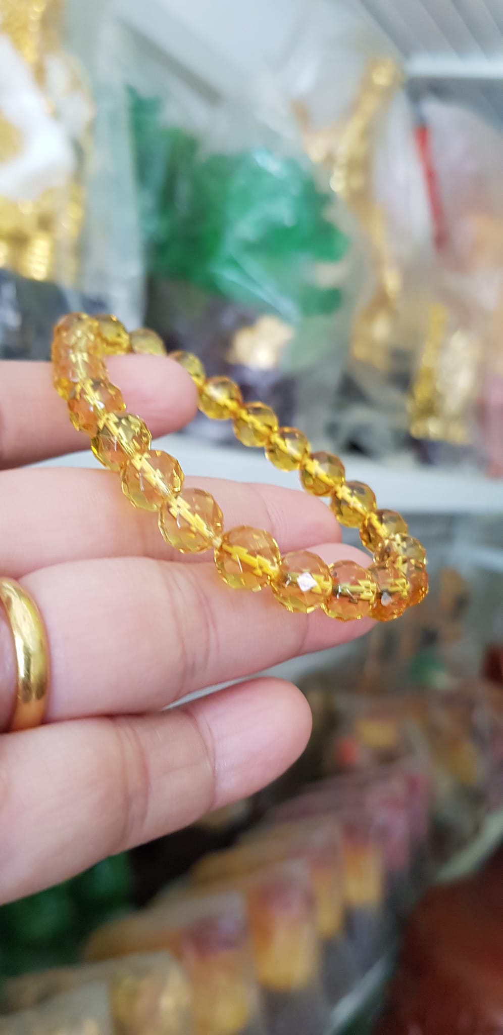 Vòng tay chuỗi đá thạch anh tự nhiên vàng tươi giác size nhỏ 8mm 22 hạt vòng hợp nữ mệnh kim thổ thuỷ đeo đẹp may mắn tốt cho sức khỏe, công việc hanh thông thuận lợi ạ món quà tặng ý nghĩa dành cho chính mình &amp; người thân ạ