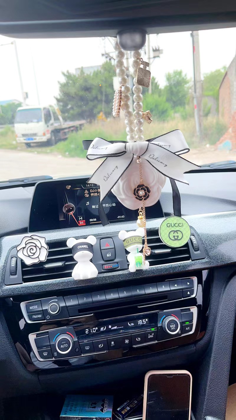 Khánh treo ô tô vòng tròn đá cao cấp - Treo Gương xe hơi Hình Hoa