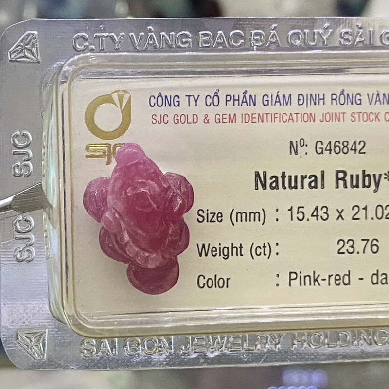 Rồng đoạt châu, Thiềm thừ Đá Ruby Kiểm Định Tự Nhiên Phong Thuỷ