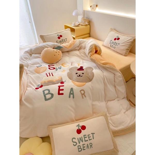 Bộ chăn Ga Gối Nỉ Nhung Gấu Teddy Giáng Sinh Hàng Nhập Khẩu Cao Cấp 5 Món Cherry