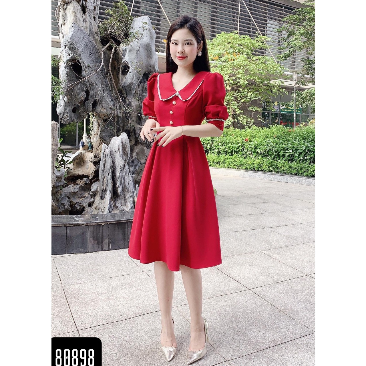 ĐẦM XÒE DỰ TIỆC CỔ VE CAO CẤP 2 MÀU ĐỎ ĐEN THANH LỊCH