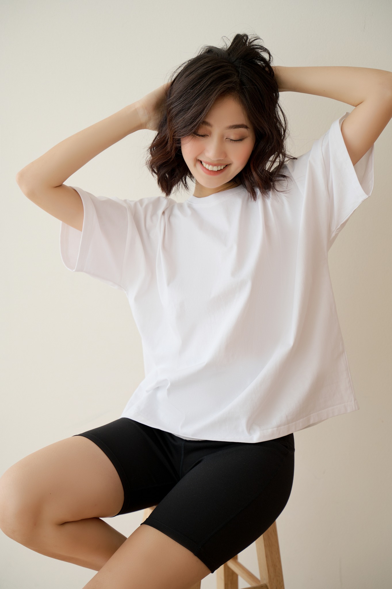 OLV - Áo Oversized White T-Shirt