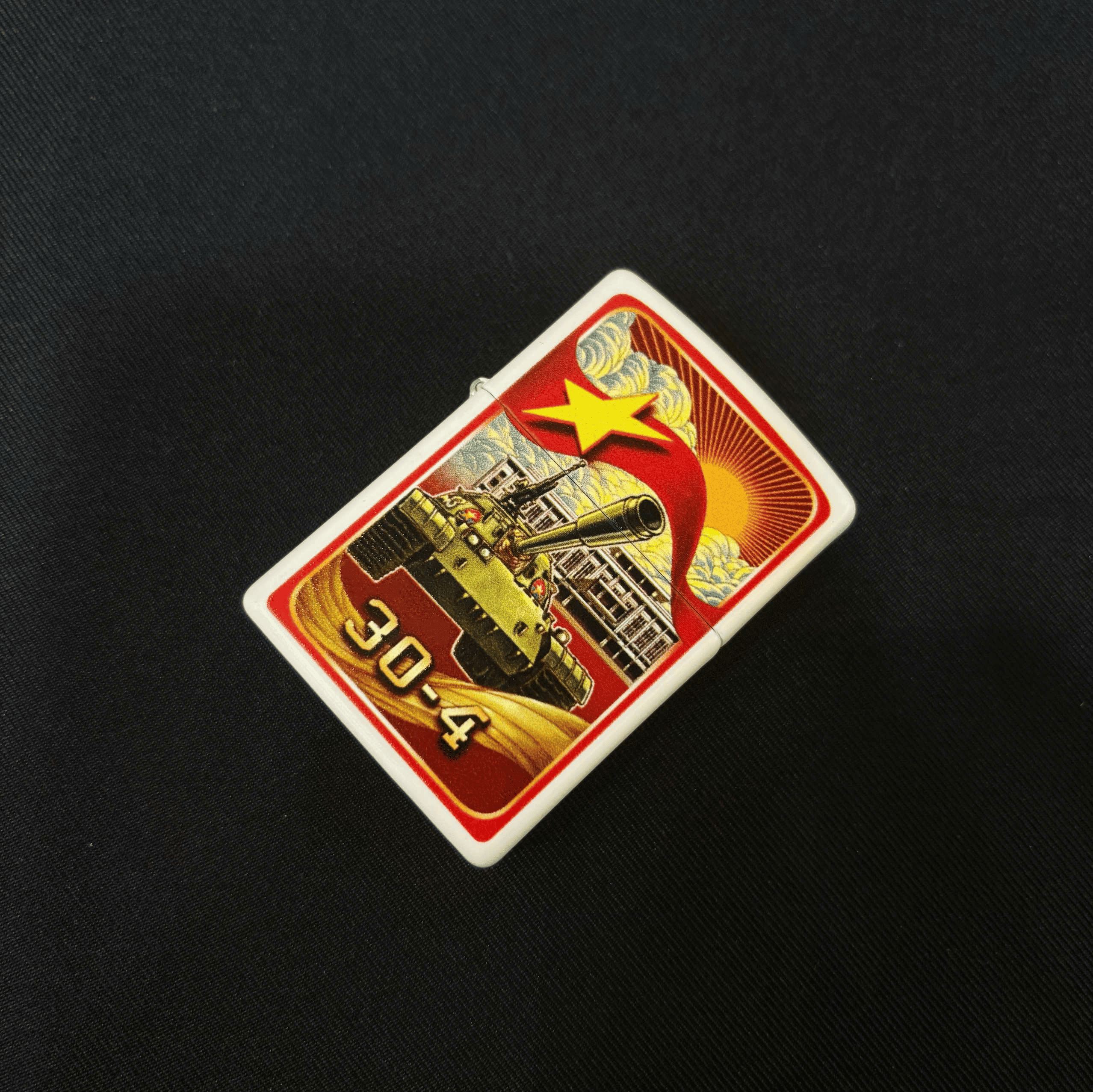 Zippo Ngày Thống Nhất phiên bản Độc Quyền - Được thiết kế mang tính Lịch Sử (30/4) Hàng Chính Hãng 100%