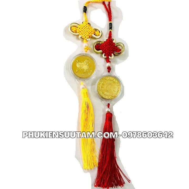 Dây Treo Xu 12 Con Giáp Tuổi Tuất, kích thước: 33cmx4.5cm, màu vàng - SP005852