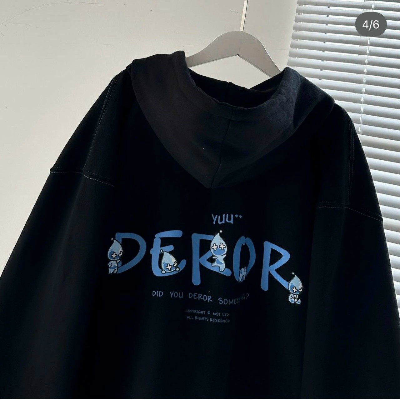 Áo khoác hoodie có nón màu đen form zip DEROR Viền Chỉ unisex nam nữ (Ảnh thật shop tự chụp), Áo Khoác Dây Kéo Nỉ Lót Bông In Chữ DEROR Viền Xanh from rộng ulzzang chống nắng