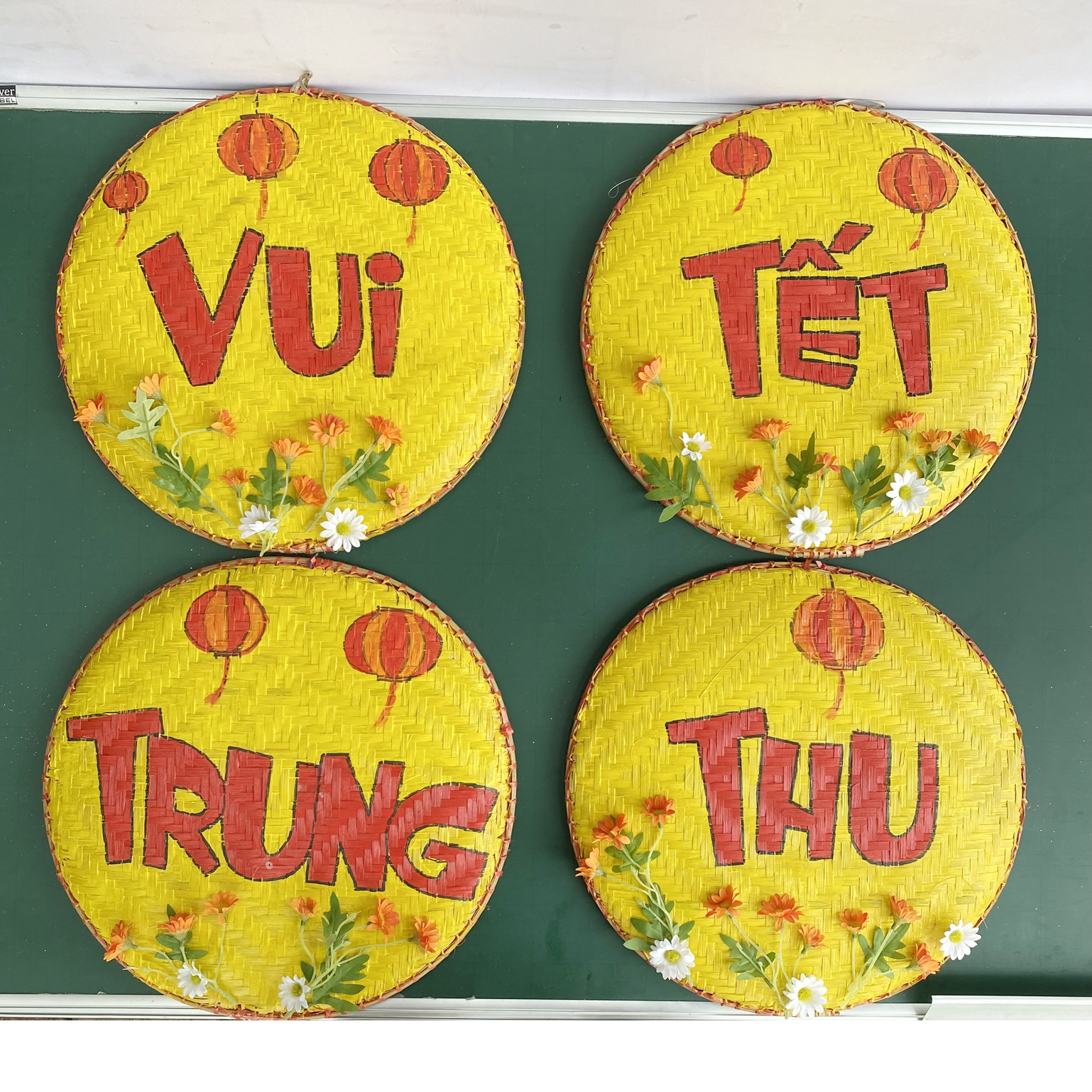 Bộ 4 mẹt tre vẽ tay VUI TẾT TRUNG THU treo trang trí Tết Trung thu 2023 đường kính mẹt 40cm