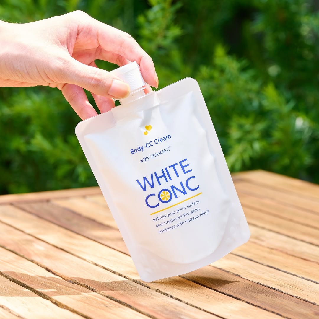 Set Sữa Tắm Dưỡng Trắng Da Và Kem CC Dưỡng Trắng Da Toàn Thân White Conc (Set 360ML &amp; 200G)