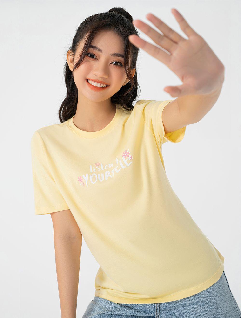 Áo phông nữ CANIFA Áo phông nữ bo cổ in hình chất liệu cotton USA mang lại cảm giác thoải mái, nhẹ nhàng  6TS22S016