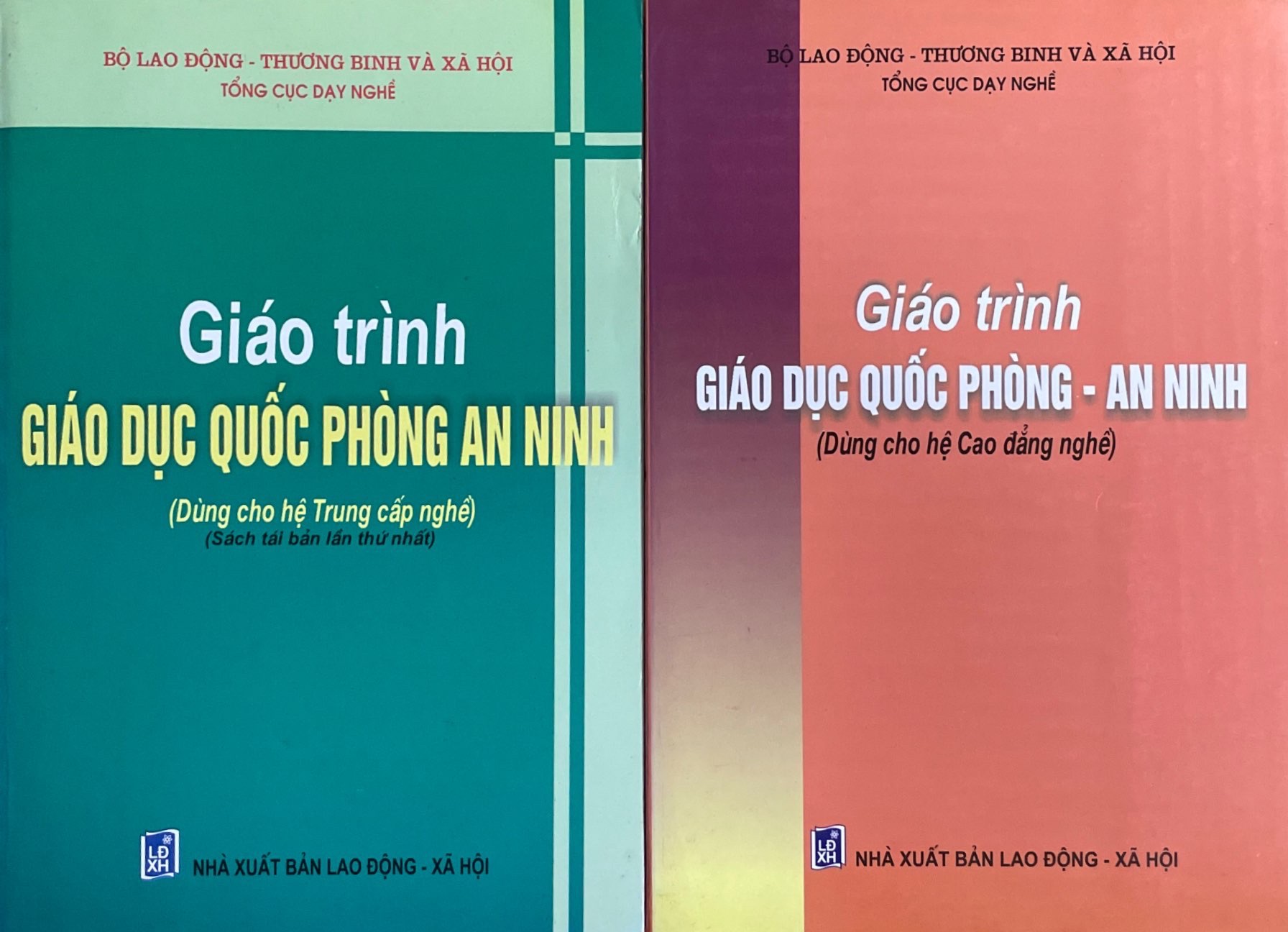 Combo 2 cuốn Giáo Trình Giáo Dục Quốc Phòng An Ninh