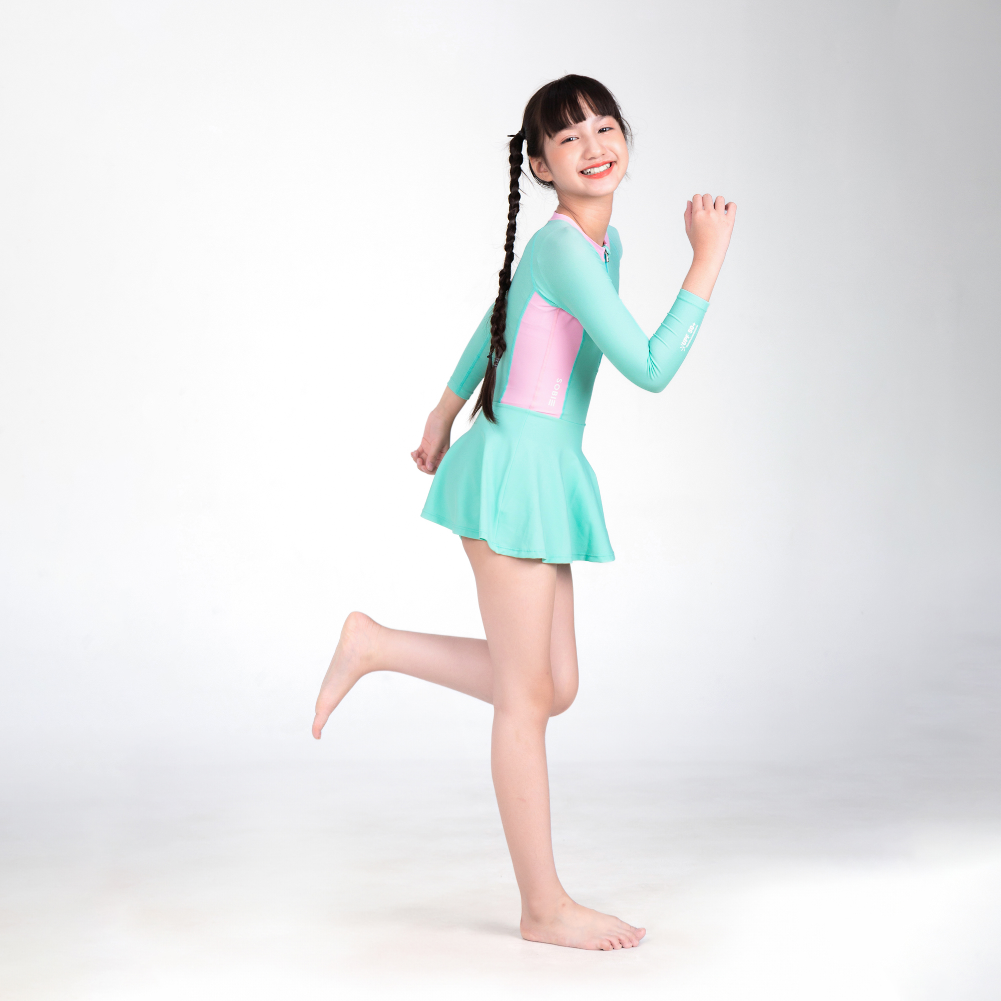 Đồ bơi bé gái liền thân váy Xanh dễ thương SOBIE