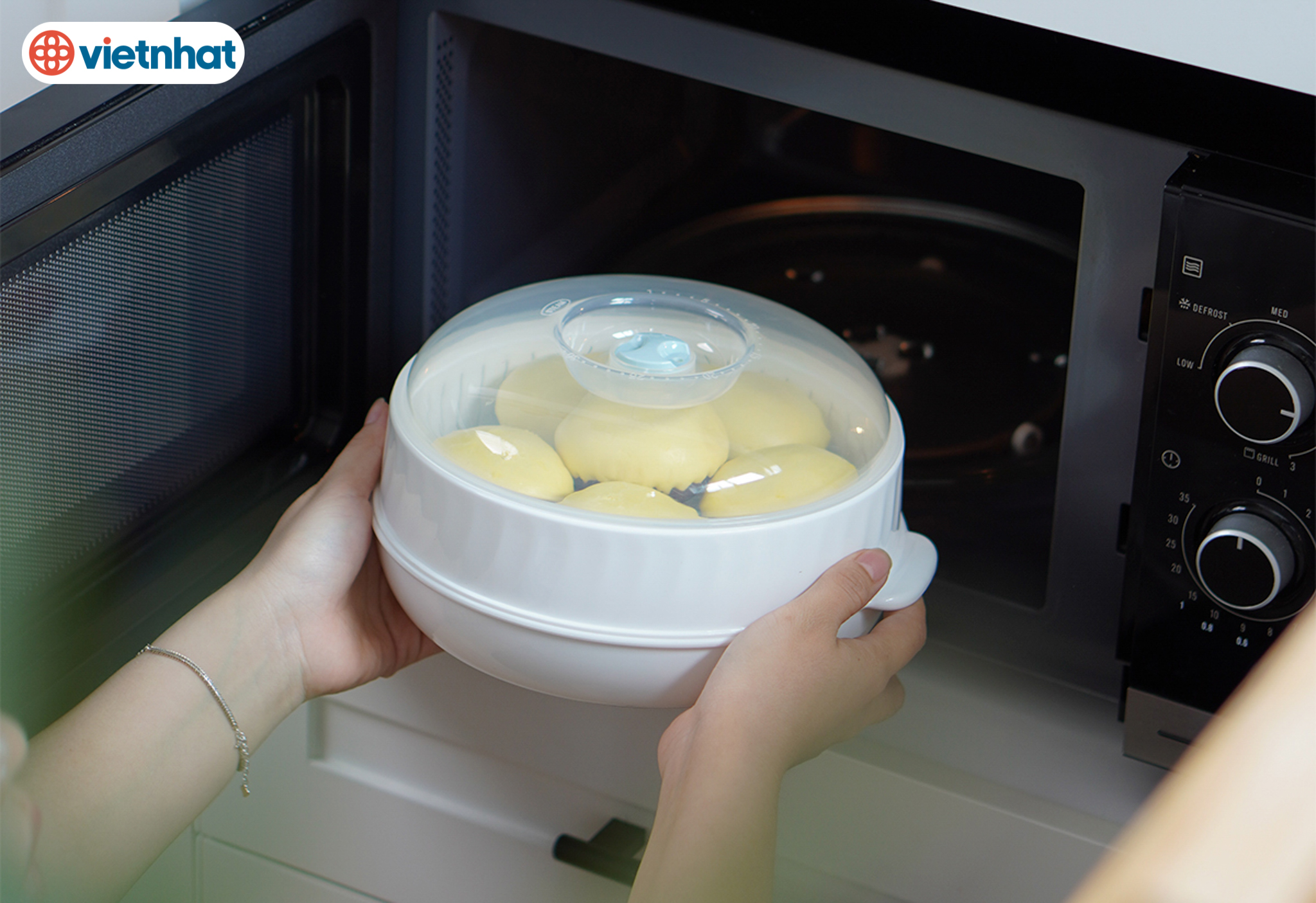 Bộ Khay Hấp Lò Vi Sóng 3 Lớp Việt Nhật - Bộ Khay Hấp Chất Liệu Nhựa PP Nguyên Sinh Không Chứa BPA , Chịu Được Nhiệt Độ Cao An Toàn Cho Người Dùng - Hàng Việt Nam