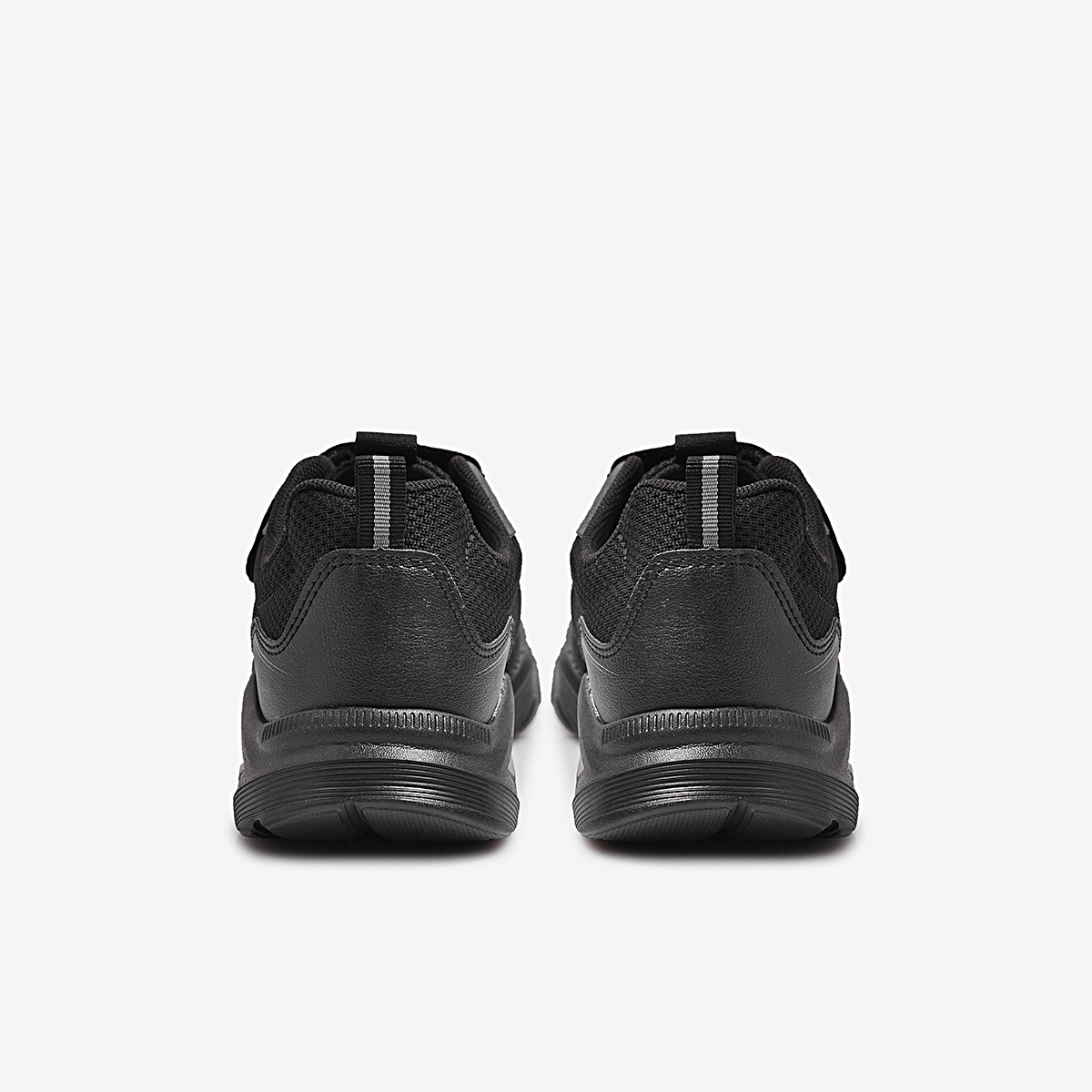 Giày Thể  Thao Biti's Trẻ Em Cool Kids DSB140600DEN (Đen)