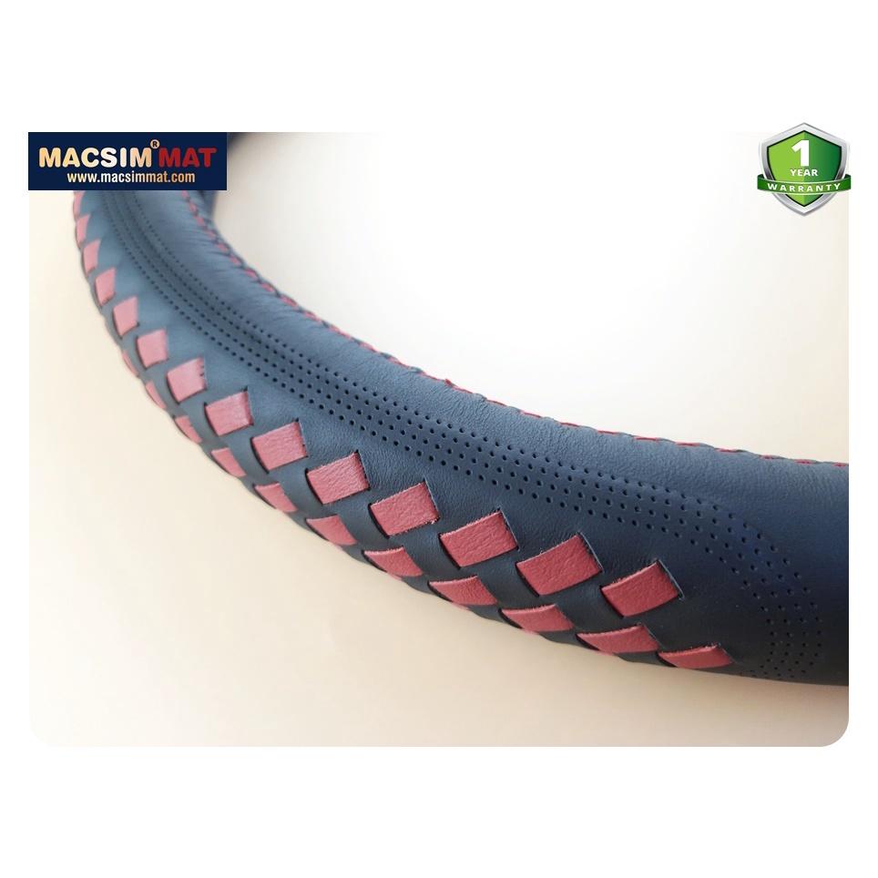 Bọc vô lăng cao cấp Honda màu đen chỉ đỏ chất liệu da thật 100% khâu tay thủ công size M -Nhãn hiệu Macsim mã 8477