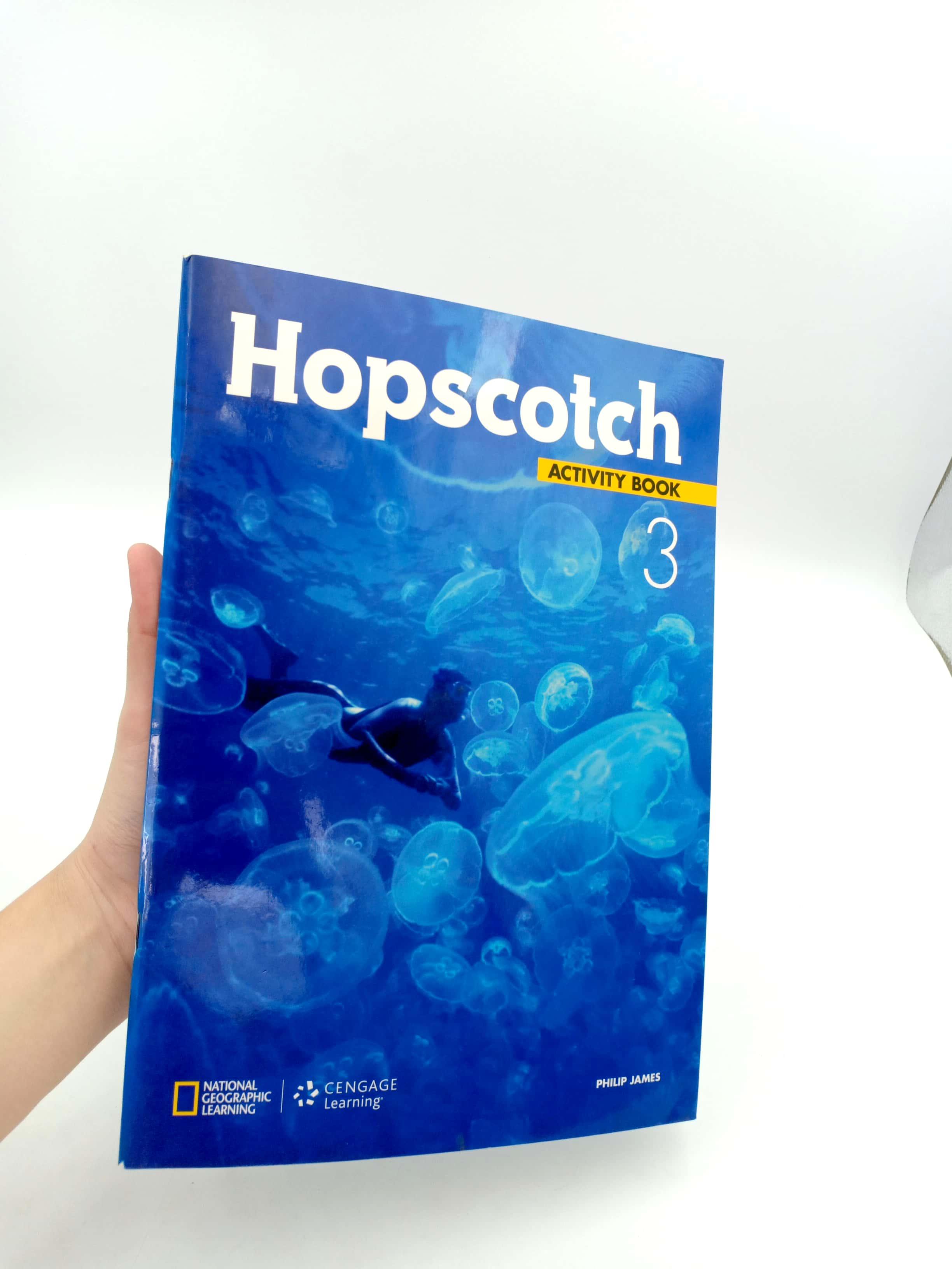 Hopscotch 3: Activity Book With Audio CD