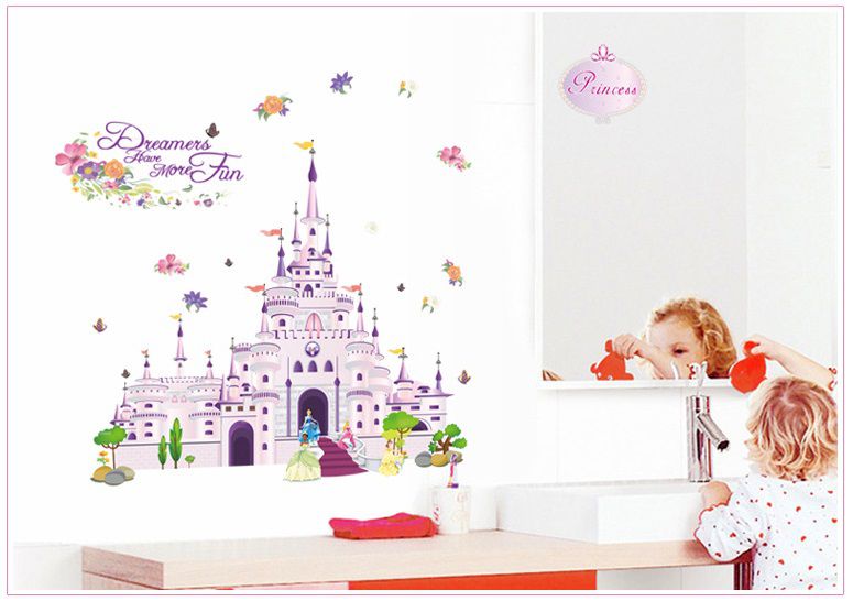 Decal dán tường cho bé gái Lâu đài công chúa màu hồng dễ thương
