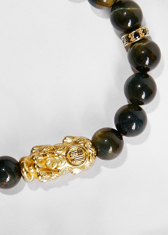 Vòng tay đá mắt hổ charm tỳ hưu bọc vàng 24k Ngọc Quý Gemstones