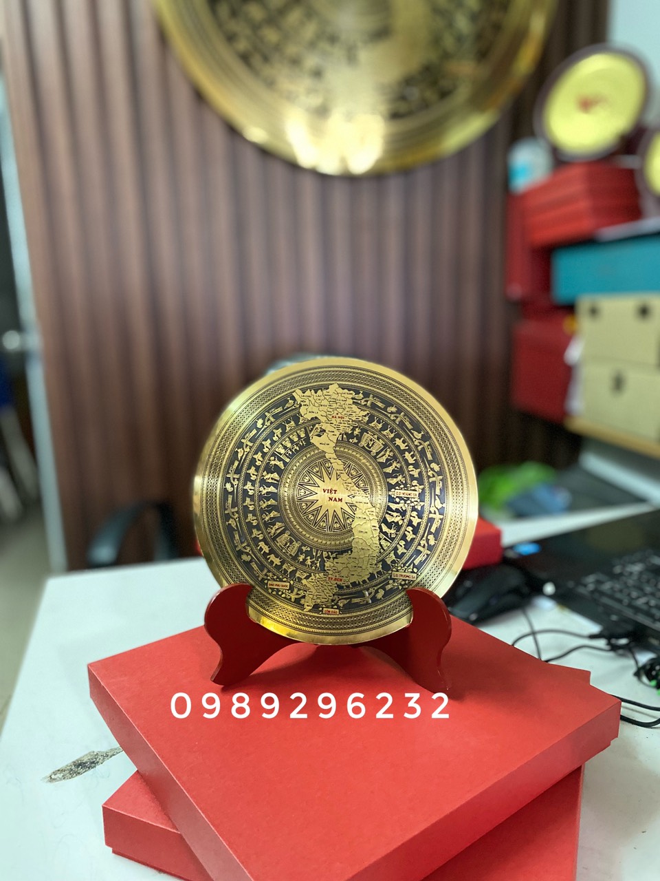 Sản phẩm mặt trống đồng quà tặng để bàn