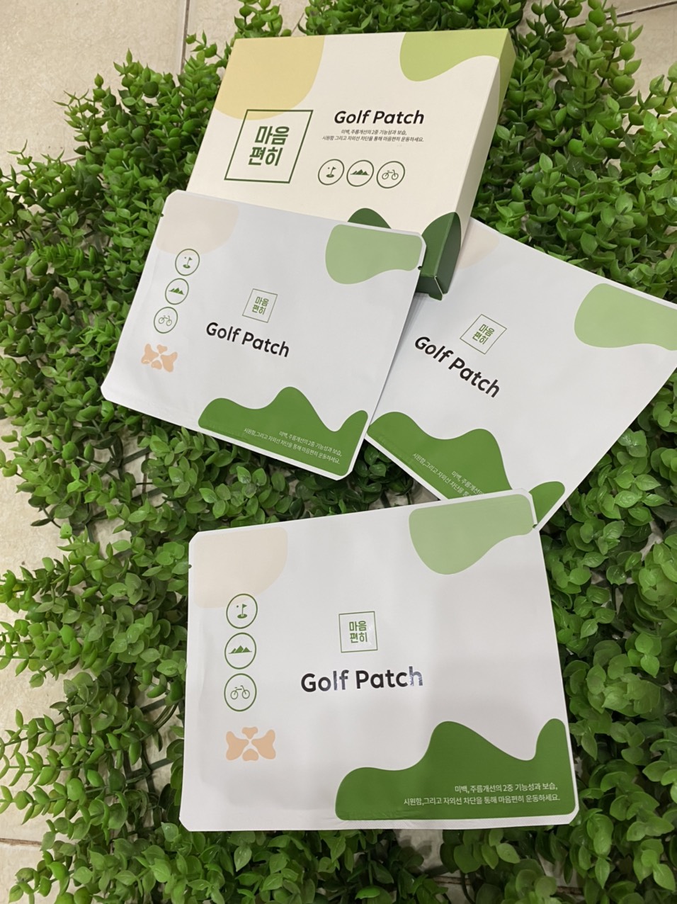 Mặt nạ đánh golf nữ Collagen miếng dán nhỏ chống nắng dưỡng da mặt khi lên sân golf