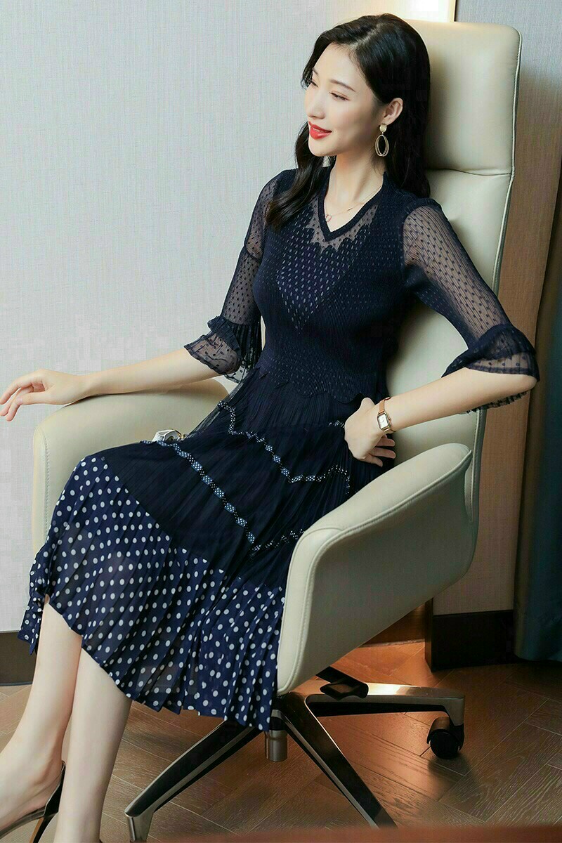 ĐẦM XÒE REN LỤA DẬP LY CHÂN VÁY PHỐI BI
