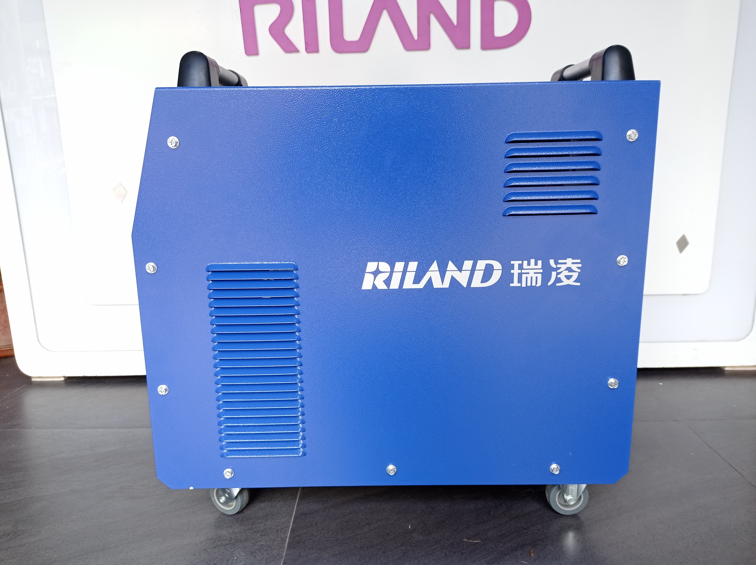 Máy cắt Plasma RILAND CUT 100IJ Inverter